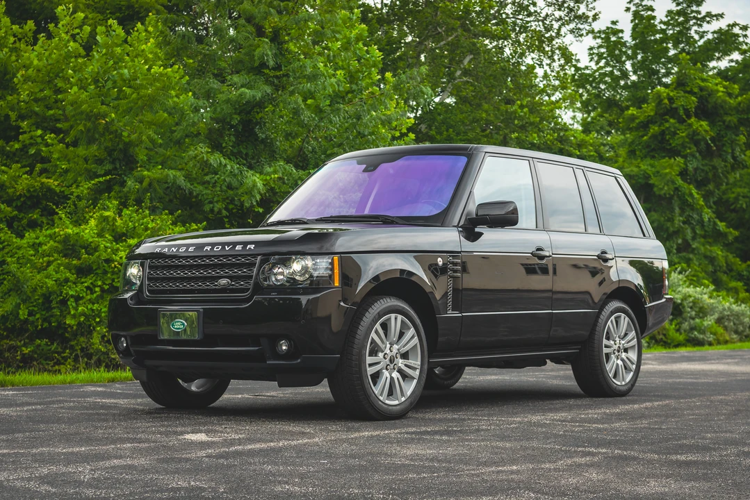2012 Land Rover Range Rover L322 - Image 16 of 31