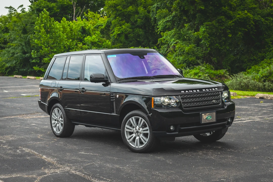 2012 Land Rover Range Rover L322 - Image 11 of 31