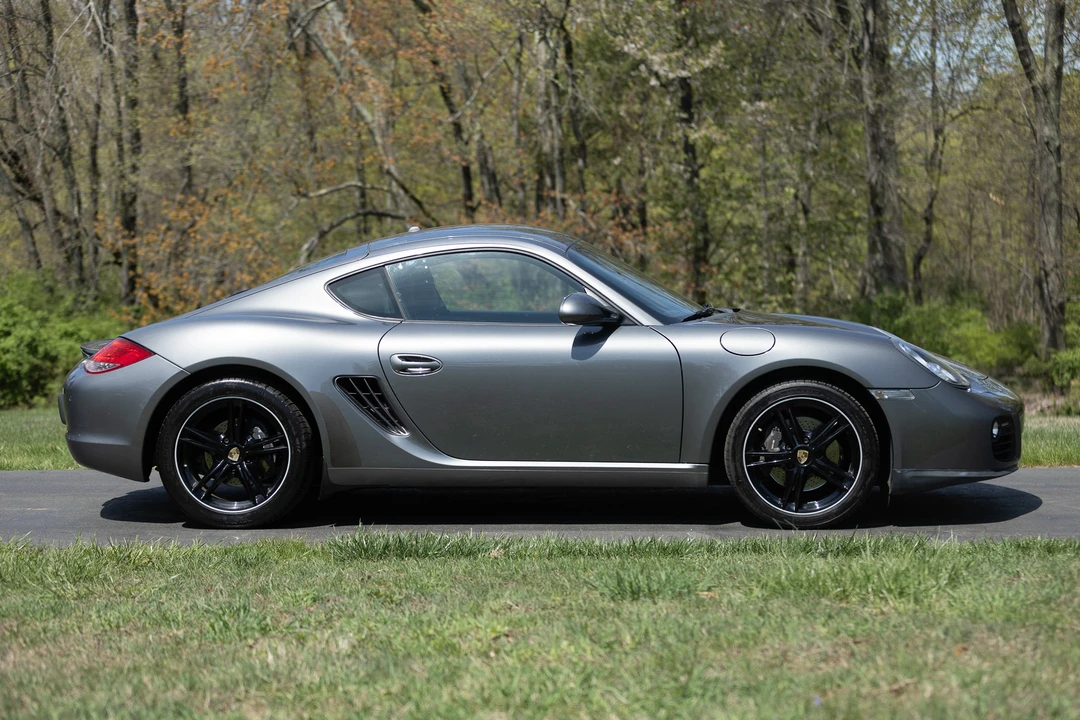 2012 Porsche 987 Cayman - Image 27 of 31