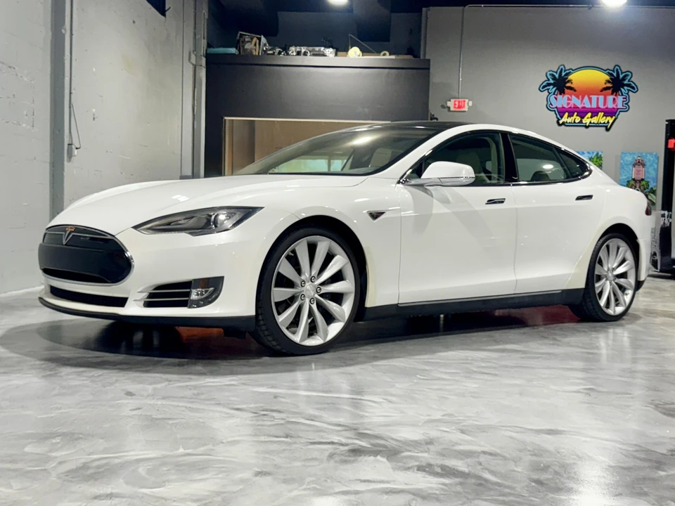 2012 Tesla Model S - Image 2 of 31