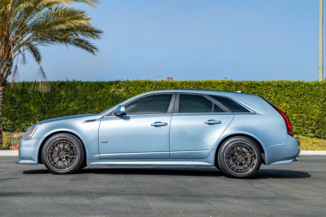 2013 Cadillac CTS-V 2nd Gen - Image 8 of 31