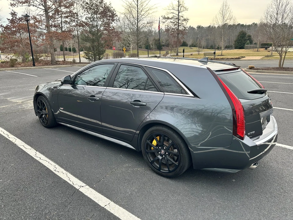 2013 Cadillac CTS-V 2nd Gen - Image 25 of 31
