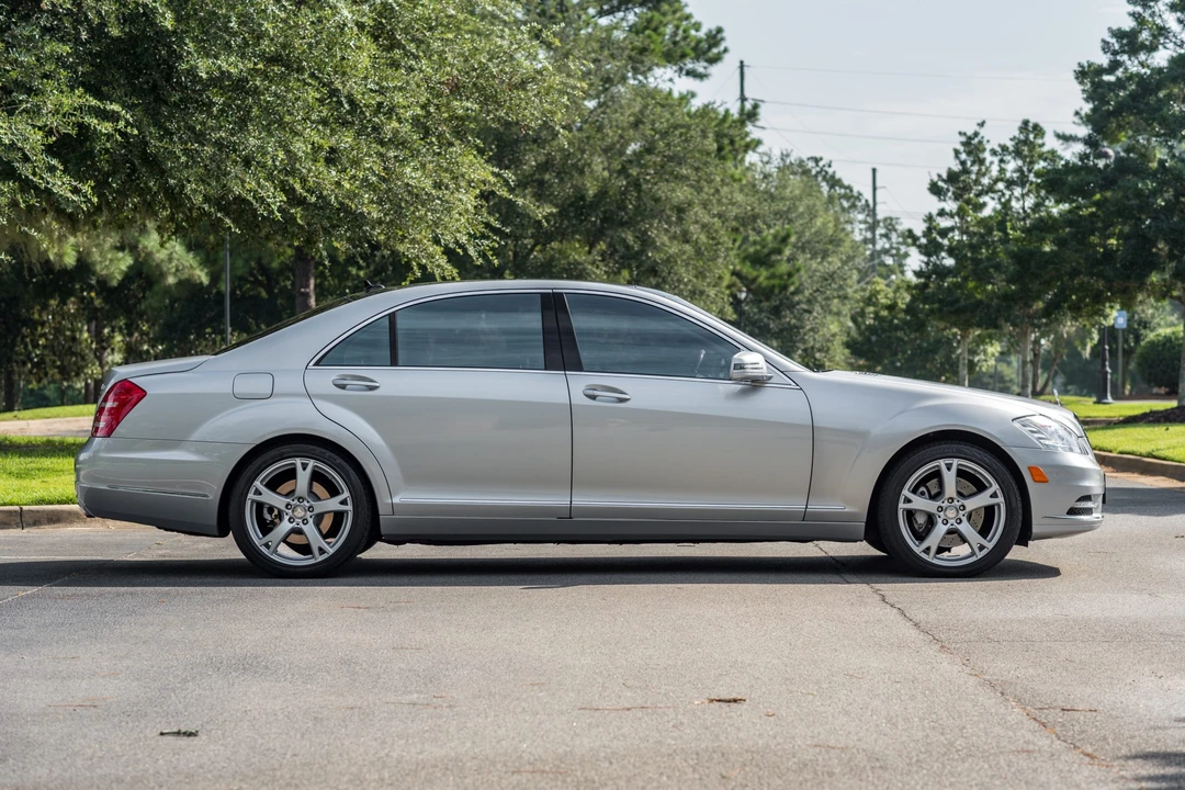 2013 Mercedes-Benz W221 S-Class - Image 9 of 31