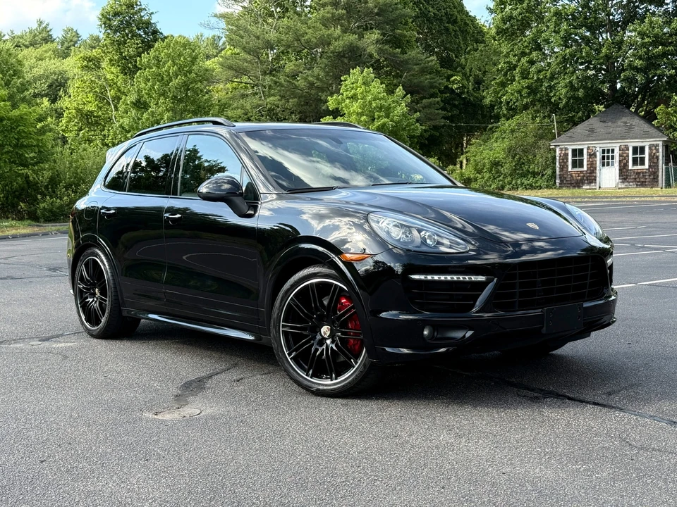 2013 Porsche 958 Cayenne GTS - Image 8 of 31