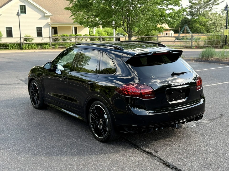 2013 Porsche 958 Cayenne GTS - Image 19 of 31