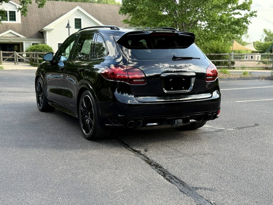 2013 Porsche 958 Cayenne GTS - Image 18 of 31