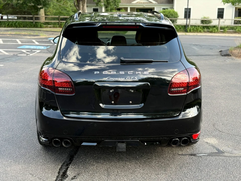 2013 Porsche 958 Cayenne GTS - Image 16 of 31