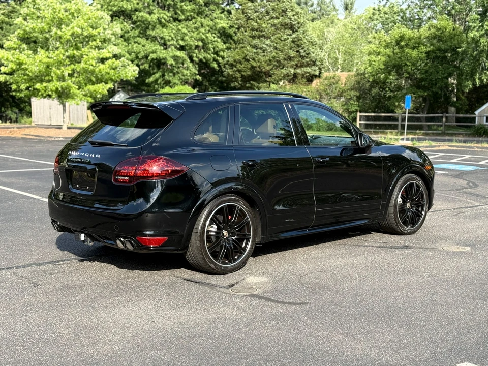 2013 Porsche 958 Cayenne GTS - Image 11 of 31