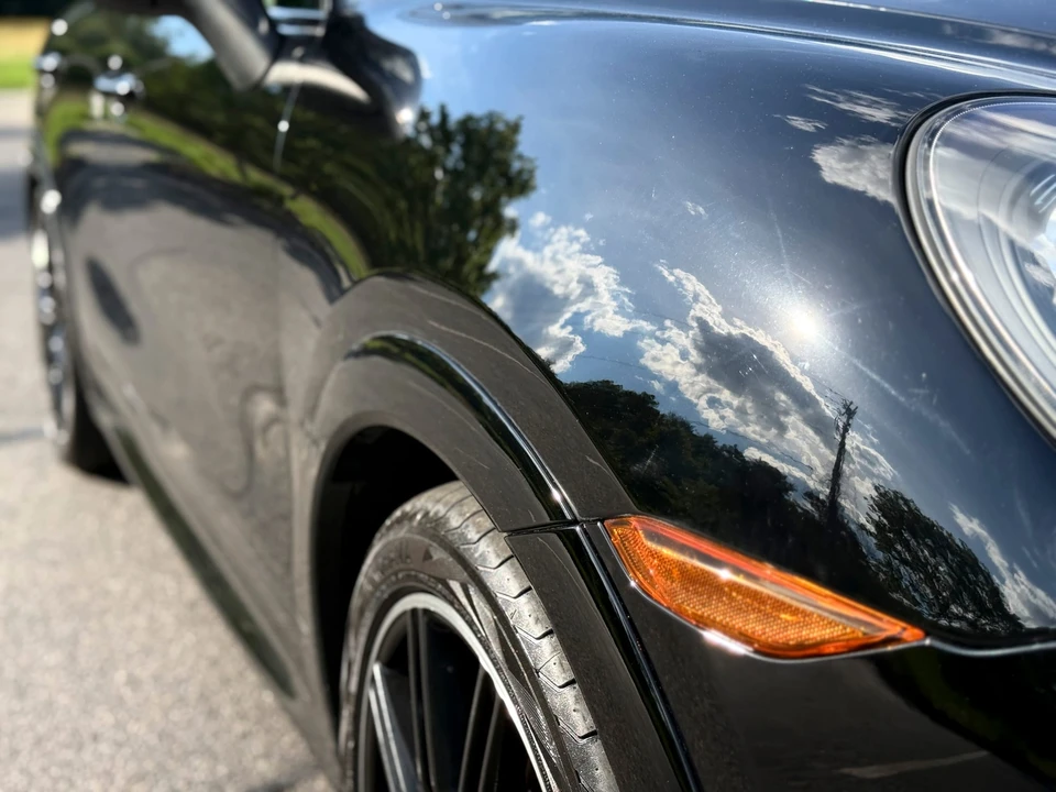 2013 Porsche 958 Cayenne GTS - Image 25 of 31