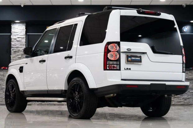 2016 Land Rover Discovery 4th Gen - Image 2 of 7