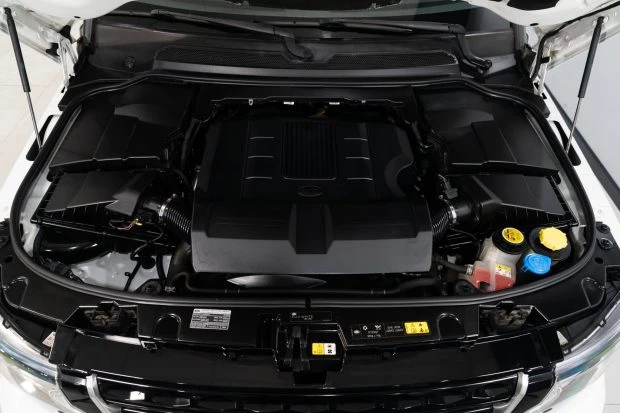 2016 Land Rover Discovery 4th Gen - Image 6 of 7