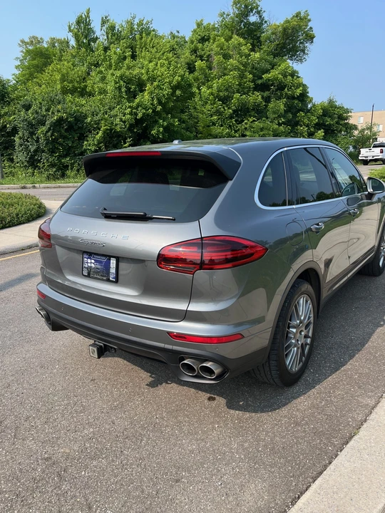 2016 Porsche 958 Cayenne S - Image 19 of 31