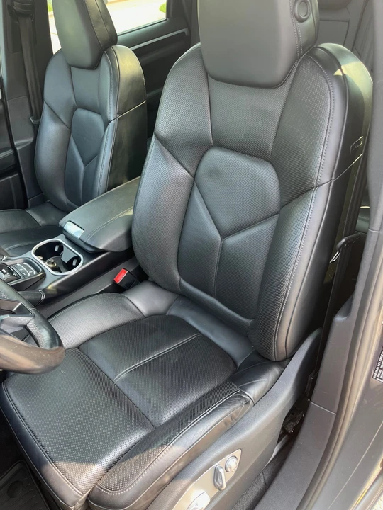 2016 Porsche 958 Cayenne S - Image 30 of 31