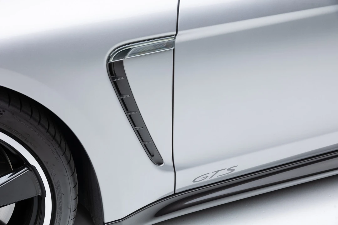 2016 Porsche 970 Panamera GTS - Image 29 of 31