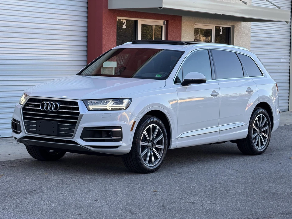 2017 Audi 4M Q7 - Image 2 of 31