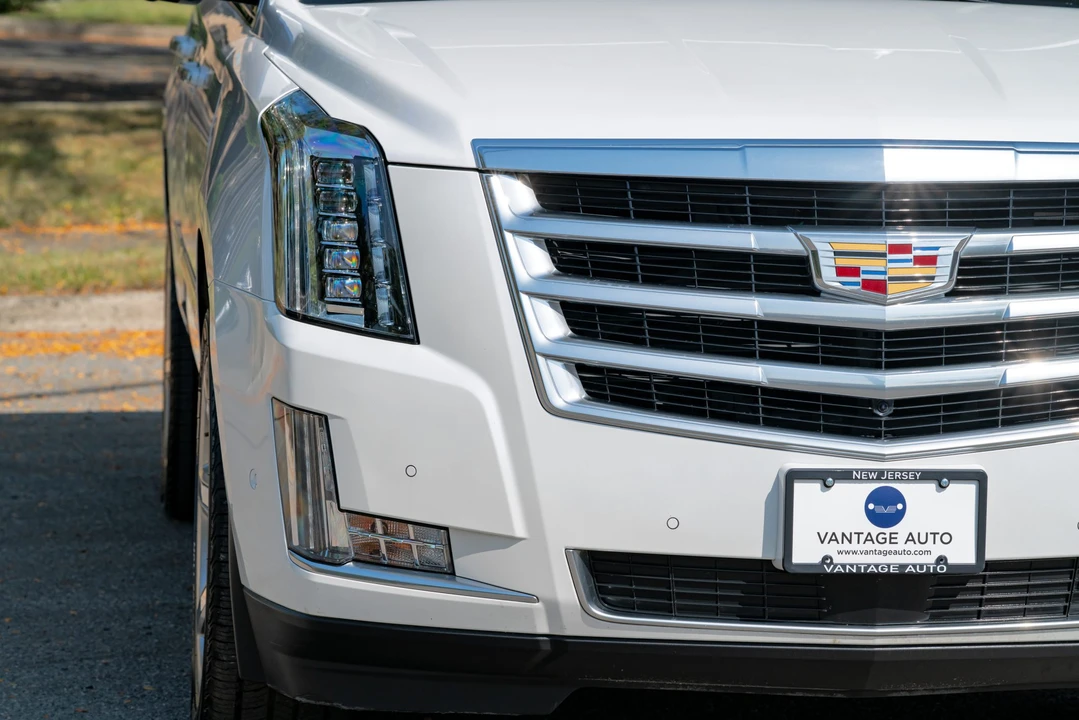 2017 Cadillac Escalade 4th Gen - Image 30 of 31