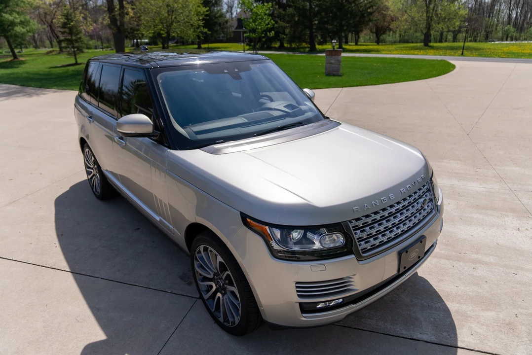 2017 Land Rover Range Rover L405 - Image 19 of 31