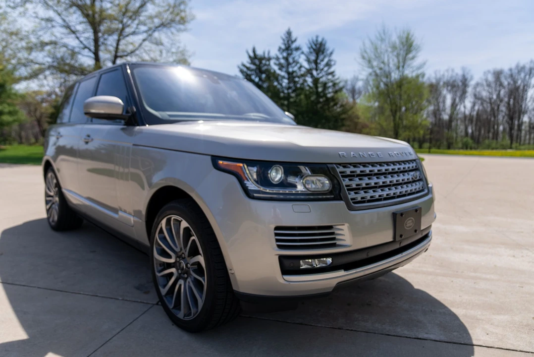 2017 Land Rover Range Rover L405 - Image 18 of 31