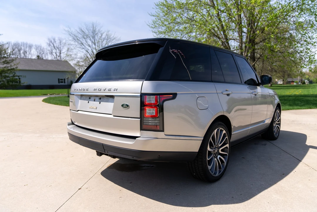 2017 Land Rover Range Rover L405 - Image 23 of 31