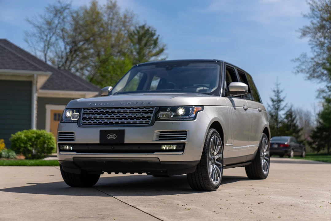2017 Land Rover Range Rover L405 - Image 11 of 31