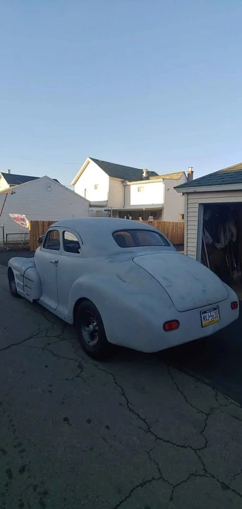 Chevrolet Special & Deluxe & Fleetline - Image 2 of 4