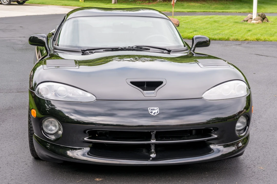 2000 Dodge Viper GTS 2nd Gen - Image 4 of 31