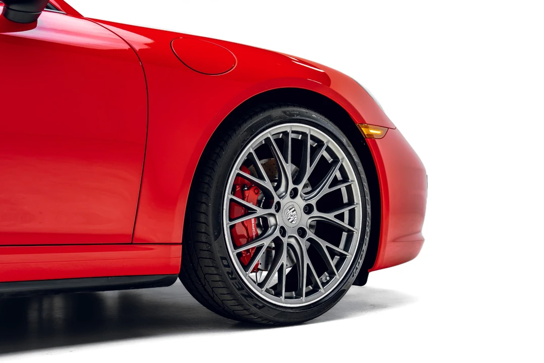 2019 Porsche 991 Targa 4 & 4S - Image 28 of 31