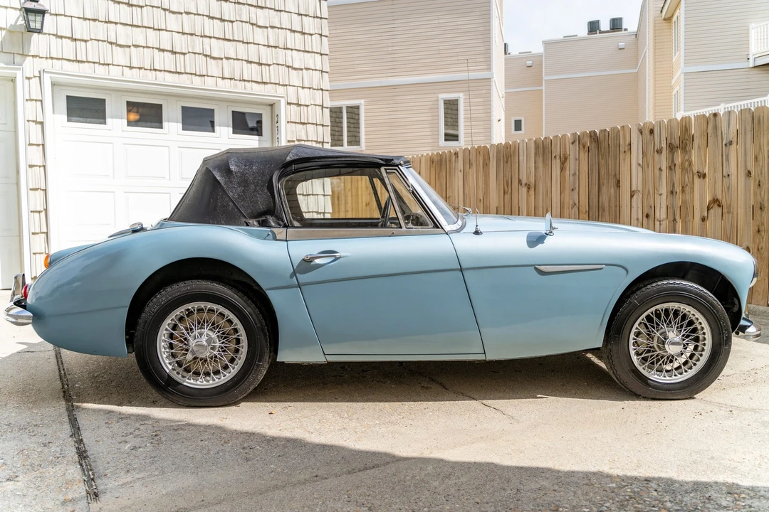1965 Austin-Healey 3000 Mark III - Image 29 of 31