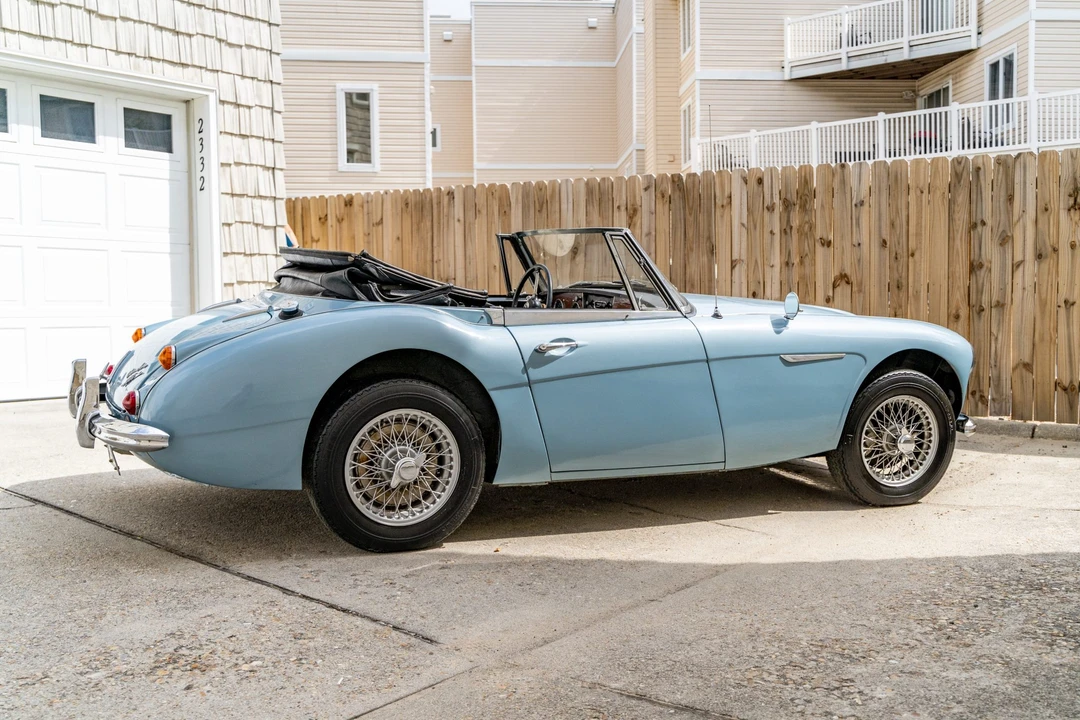 1965 Austin-Healey 3000 Mark III - Image 13 of 31