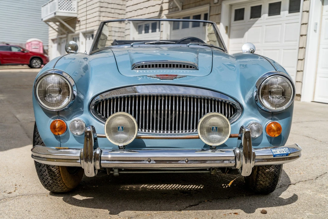 1965 Austin-Healey 3000 Mark III - Image 14 of 31