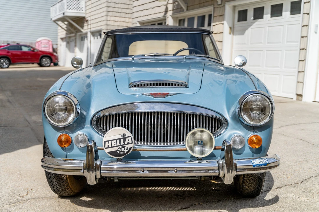 1965 Austin-Healey 3000 Mark III - Image 23 of 31