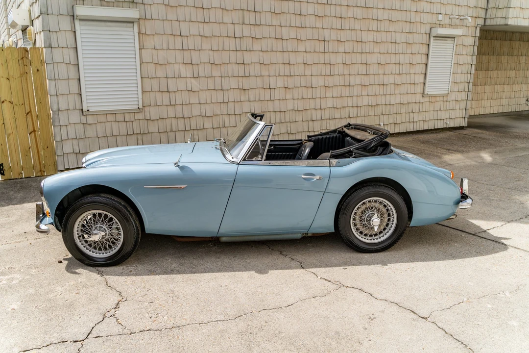 1965 Austin-Healey 3000 Mark III - Image 4 of 31
