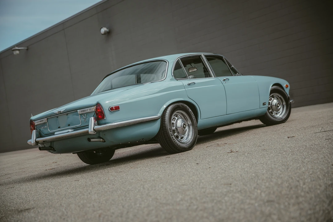 1971 Jaguar XJ Series 1 - Image 17 of 31
