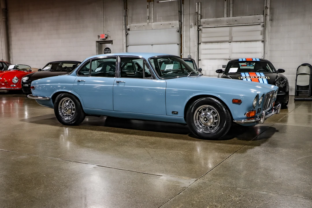 1971 Jaguar XJ Series 1 - Image 11 of 31