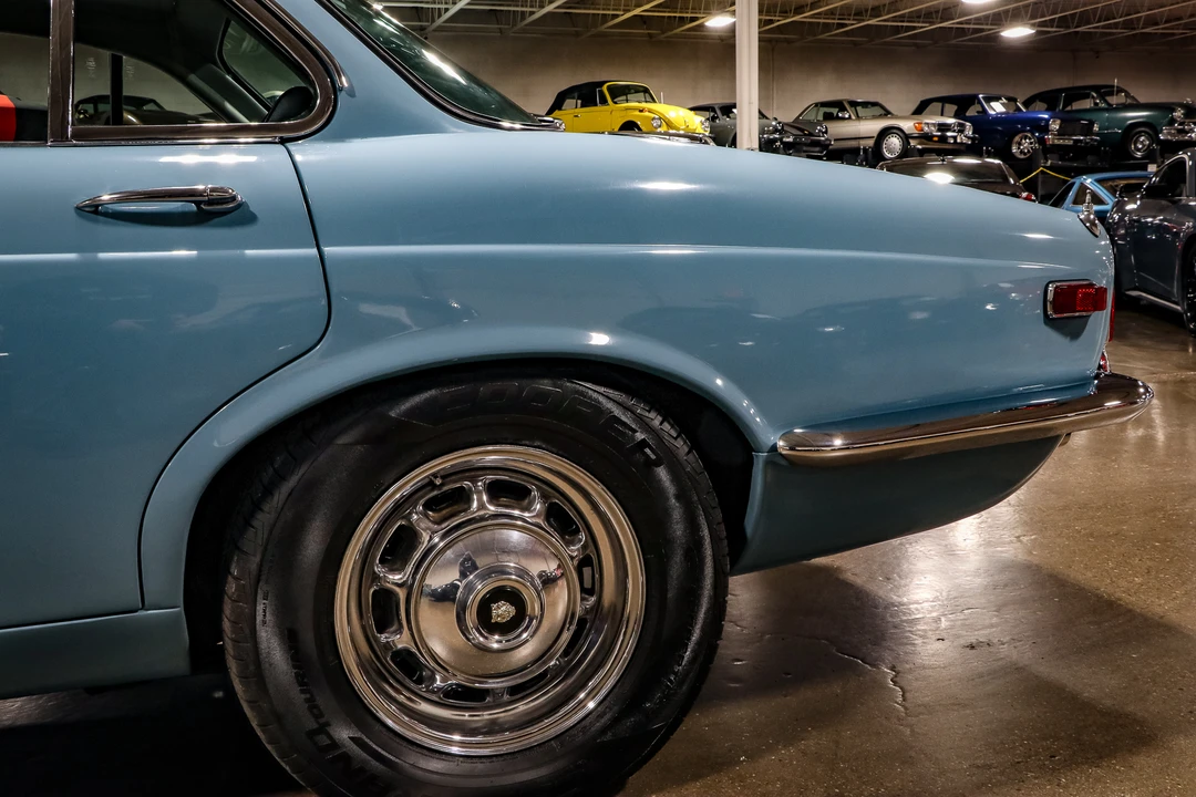 1971 Jaguar XJ Series 1 - Image 23 of 31