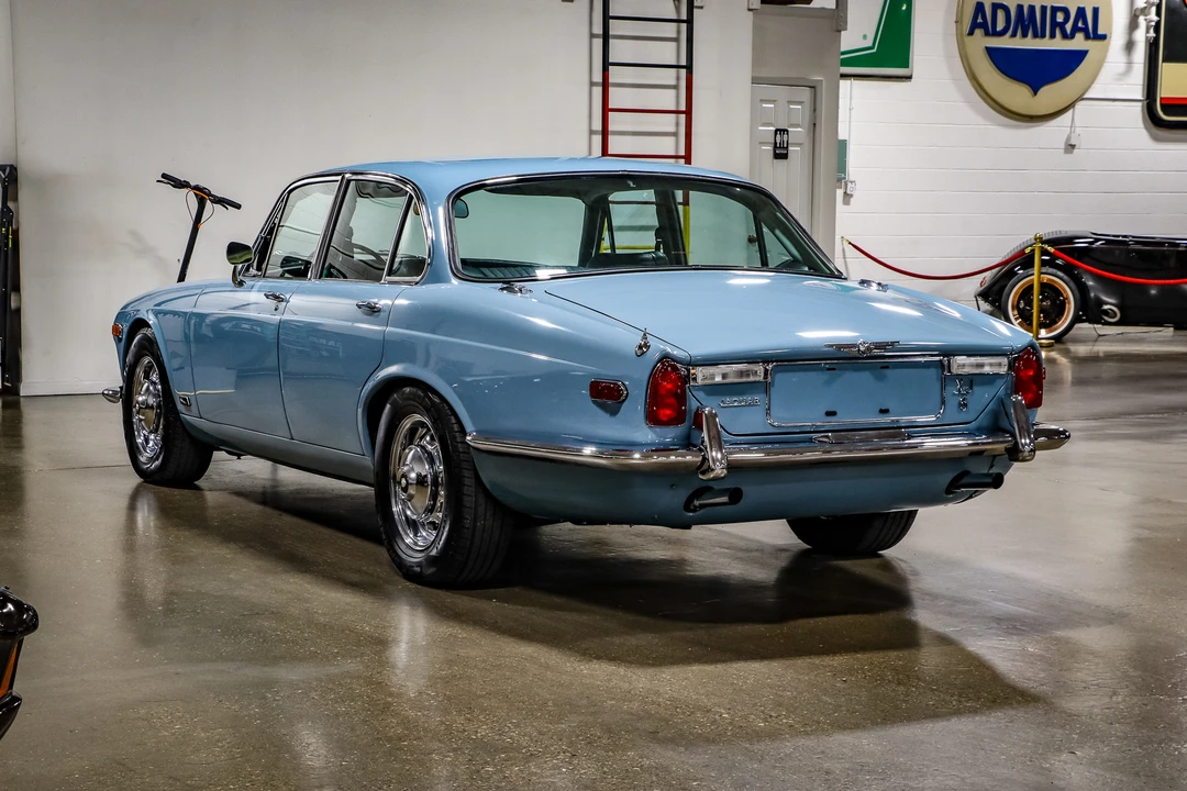 1971 Jaguar XJ Series 1 - Image 7 of 31