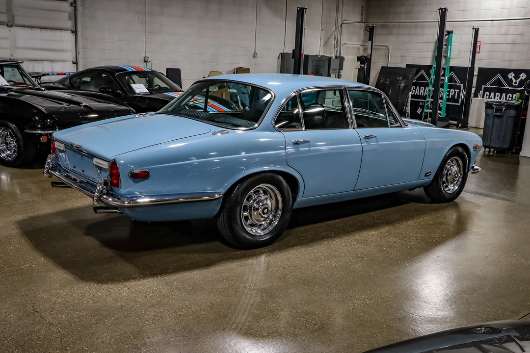 1971 Jaguar XJ Series 1 - Image 9 of 31