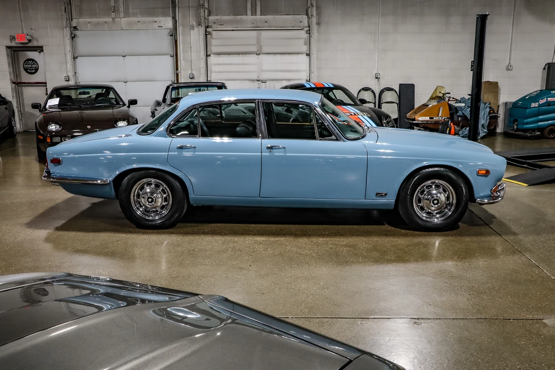 1971 Jaguar XJ Series 1 - Image 10 of 31
