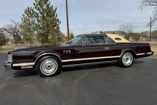 1978 Lincoln Continental Mark V - Image 3 of 8