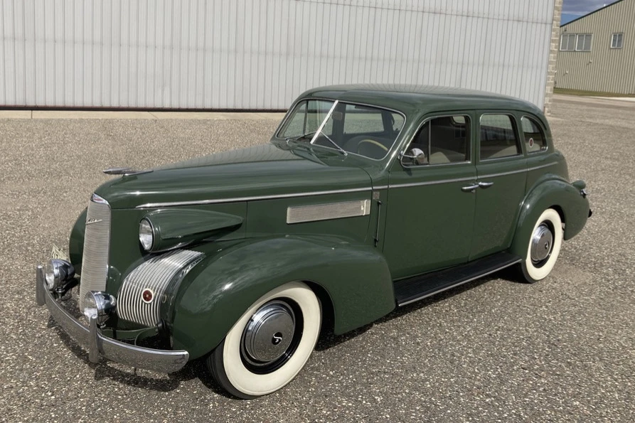 1939 LaSalle Series 50 - Image 2 of 31