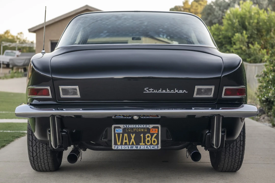 1963 Studebaker Avanti - Image 6 of 31