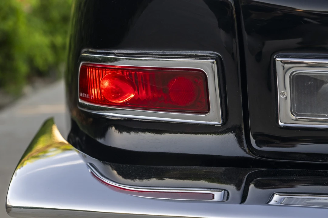 1963 Studebaker Avanti - Image 15 of 31
