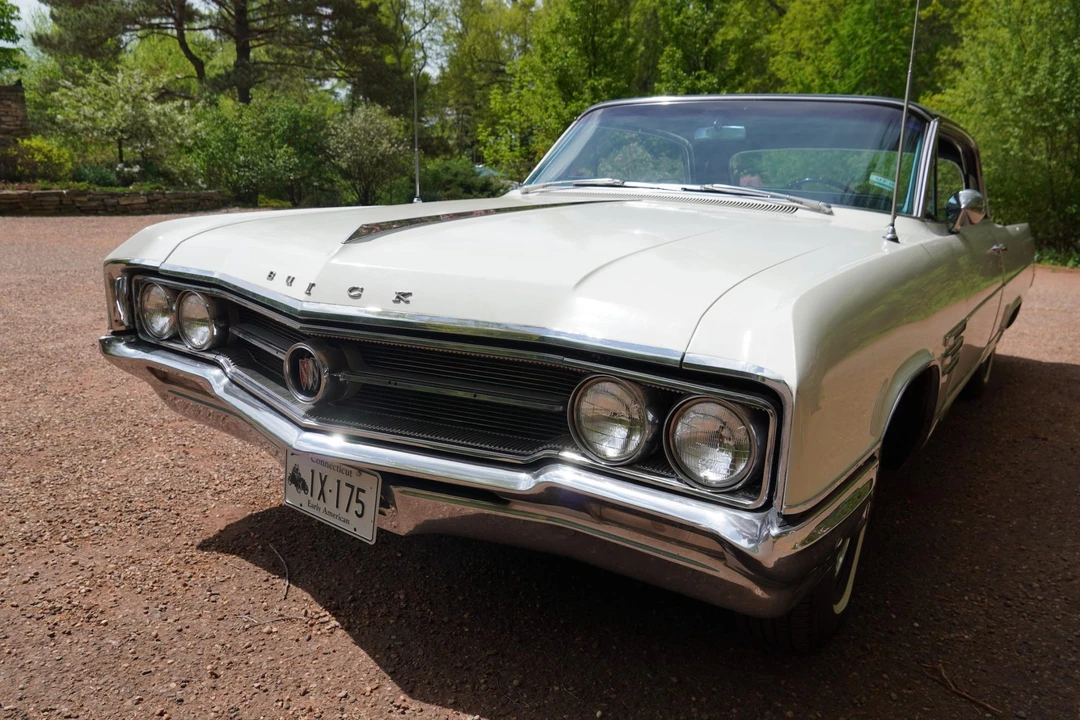 1964 Buick Wildcat - Image 2 of 31