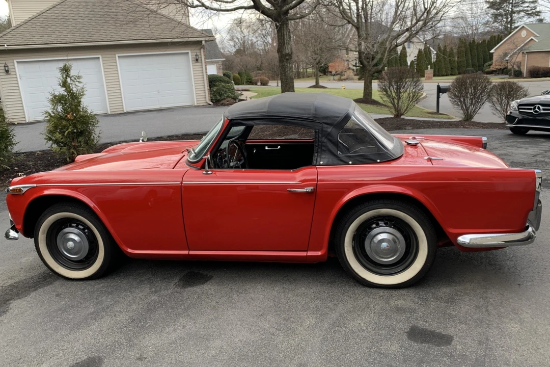 1966 Triumph TR4A - Image 5 of 31