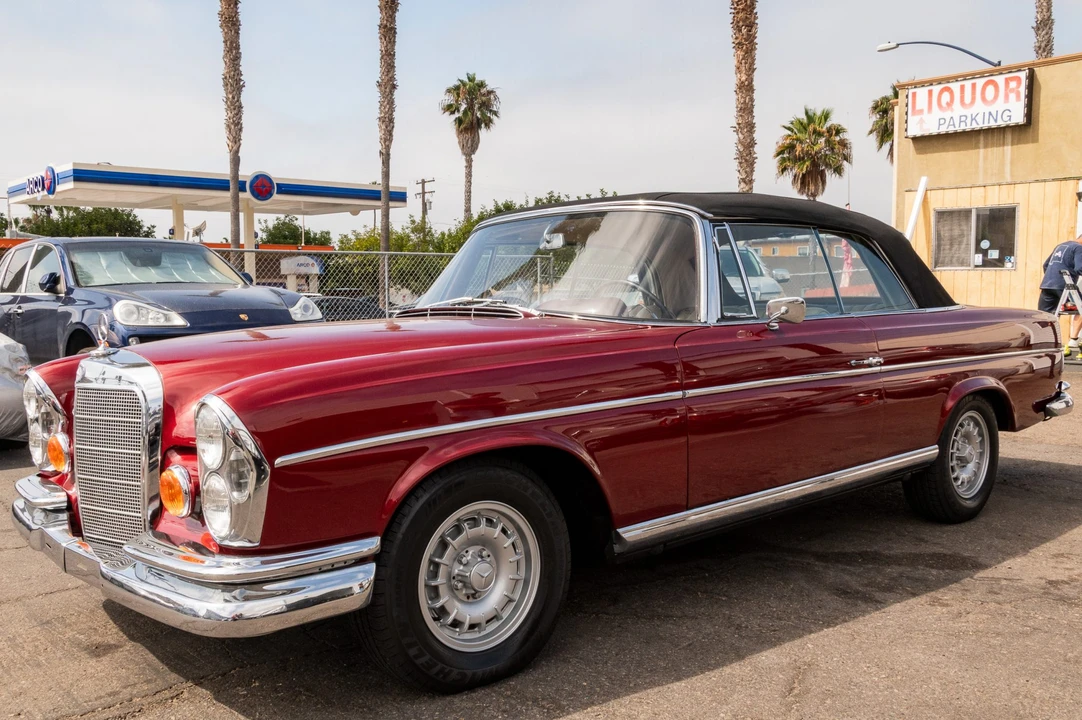 1967 Mercedes-Benz W112 - Image 2 of 31