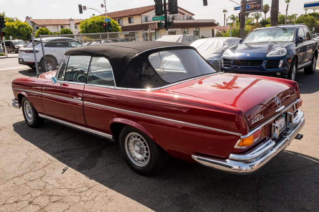 1967 Mercedes-Benz W112 - Image 14 of 31