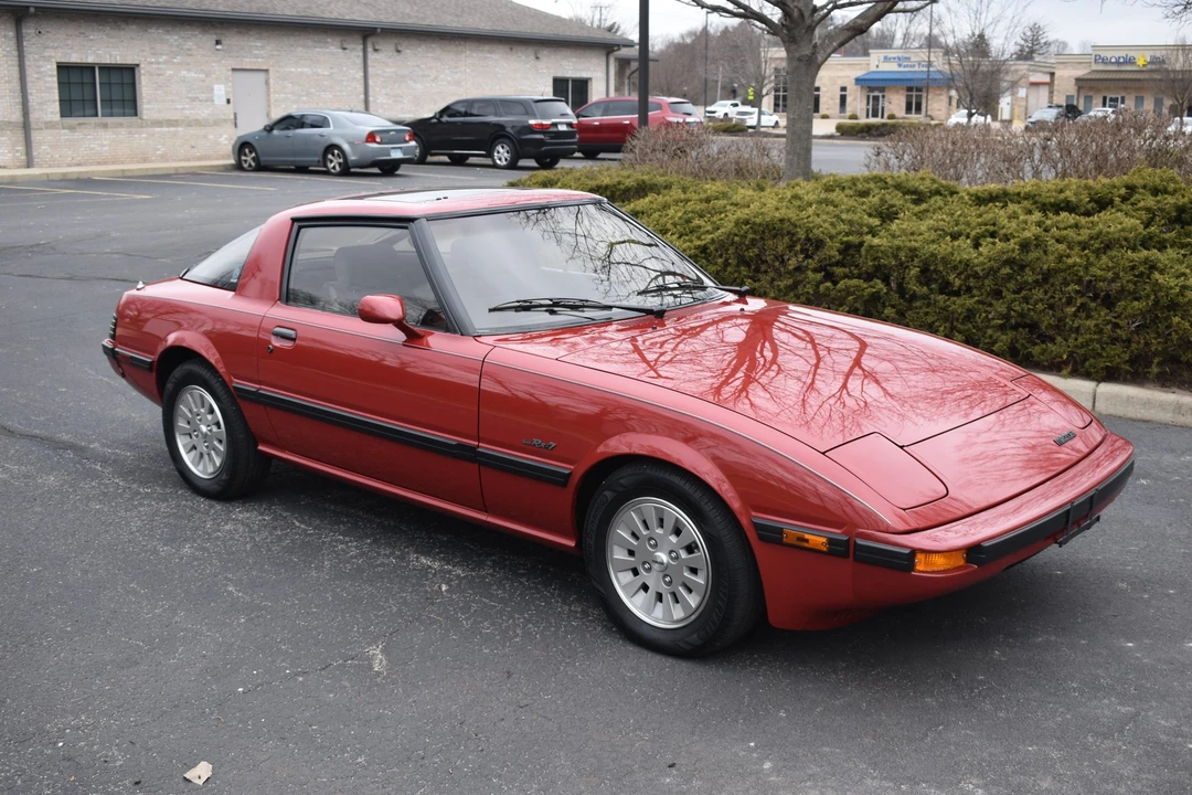 1985 Mazda RX-7 SA & FB - Image 11 of 31