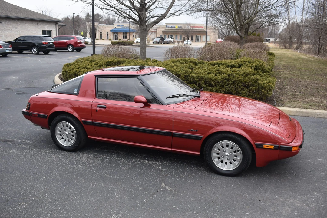 1985 Mazda RX-7 SA & FB - Image 12 of 31