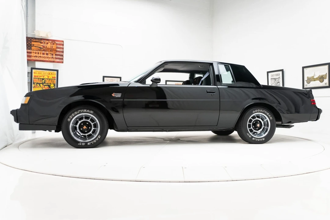 1987 Buick Grand National - Image 10 of 31