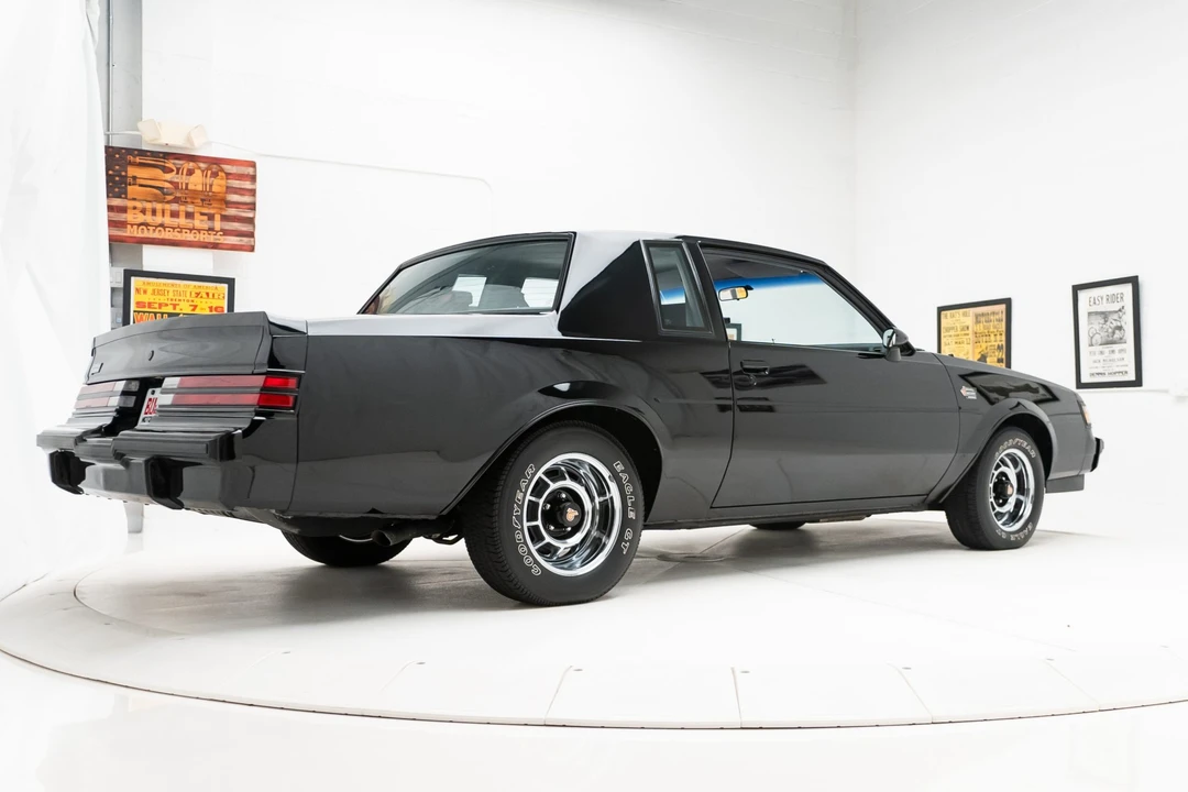 1987 Buick Grand National - Image 24 of 31
